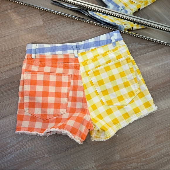 Farm Rio Yellow and Orange Gingham Shorts plaid Anthropologie small gold buttons - Picture 5 of 12